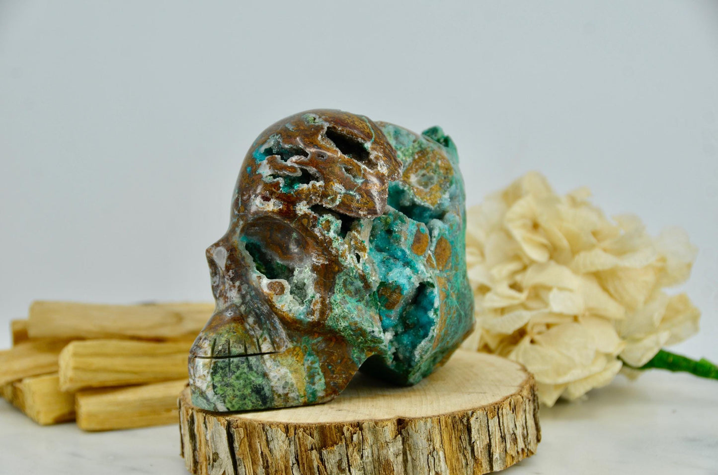 Hand Carved Quantum Quattro Skull