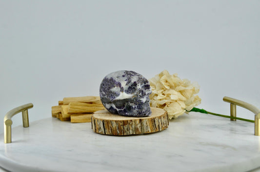 Sphalerite Skull Carving