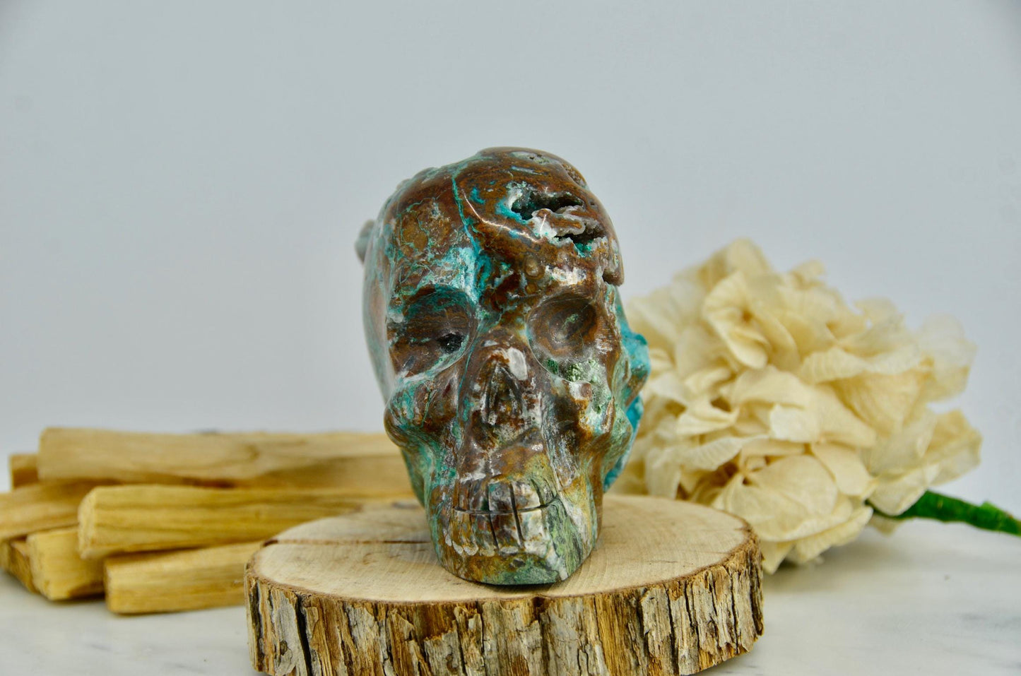 Hand Carved Quantum Quattro Skull