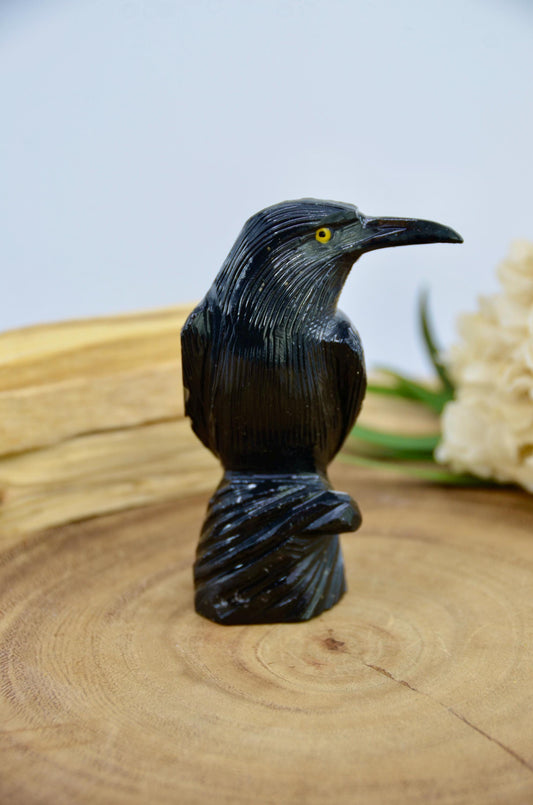 Black Onyx Raven Carving