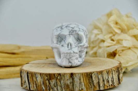 Howlite Skull Carving