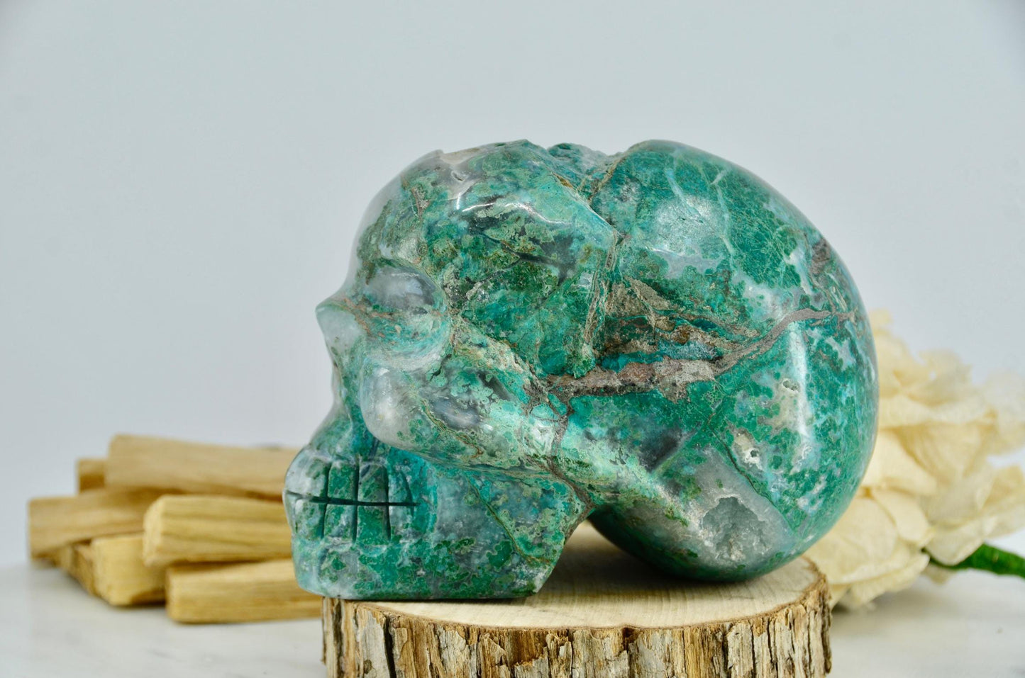 Hand Carved Quantum Quattro Skull