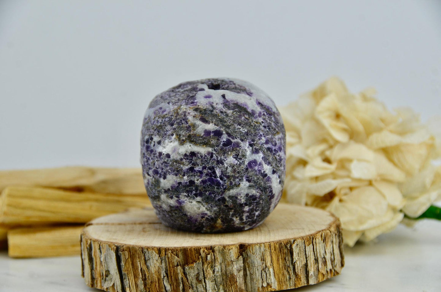 Sphalerite Skull Carving